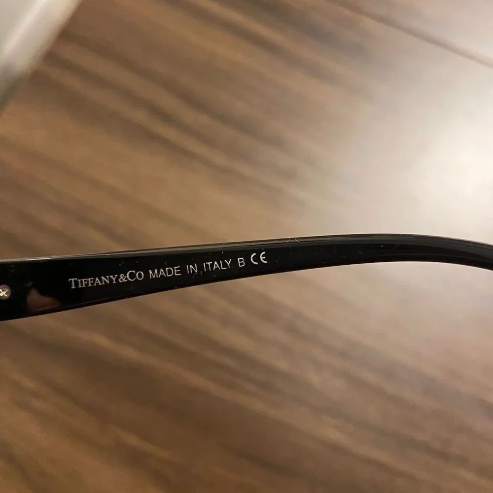 Tiffany & Co. Women’s Trendy Black Square Sunglasses